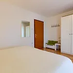 Matea, 3*