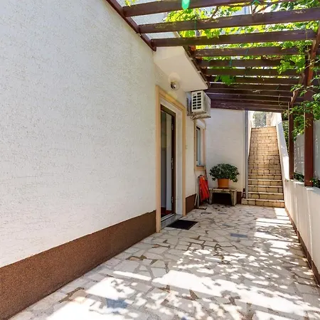 Guest house Matea,