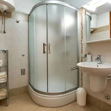Matea, Guest house 3*