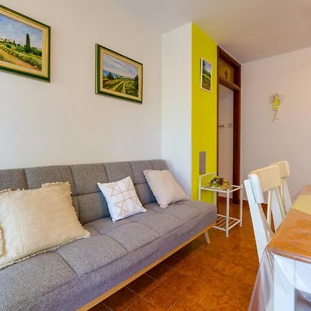 Guest house Matea, 3*