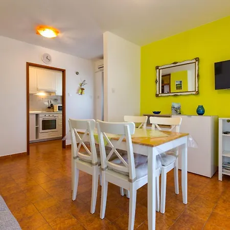 Matea, Pensionat Mali Lošinj